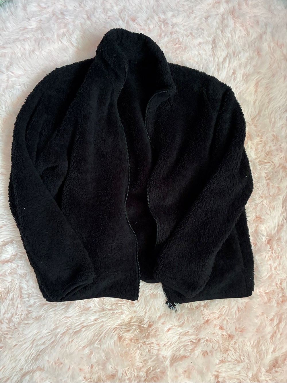 Uniqlo Black Plush Sherpa Jacket